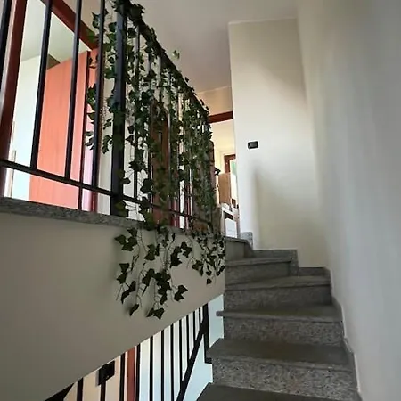 Casa Oasi Sette Laghi Hotel Mercallo