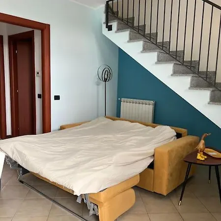 Casa Oasi Sette Laghi Hotel *